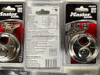 Master lock discus hangslot (4x) - afbeelding 4 van  4
