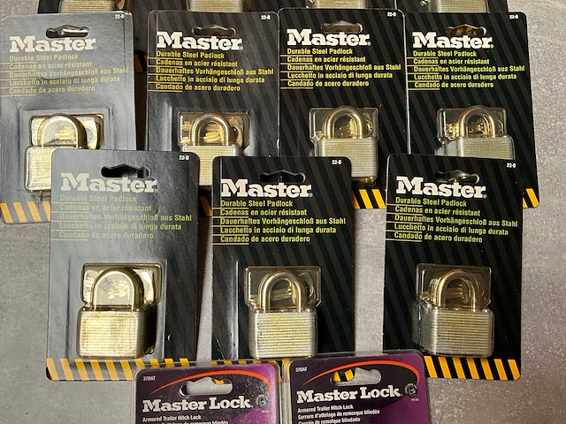 Master lock diverse hangsloten (13x) - afbeelding 3 van  5