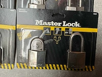 Master lock hangslot 2-pack geschikt voor boten, buitenboordmotoren, boot huizen (12x) - afbeelding 3 van  5