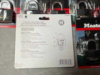 Master lock hangslot 2-pack geschikt voor hokken, poorten etc. (10x) - afbeelding 4 van  4