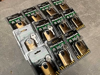 Master lock hangslot geschikt voor hokken, poorten en kasten (11x) - afbeelding 3 van  4