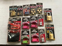 Master lock mix kavel sloten