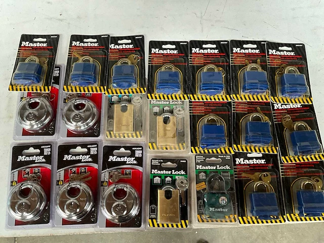 Master lock mix kavel sloten - afbeelding 1 van  6