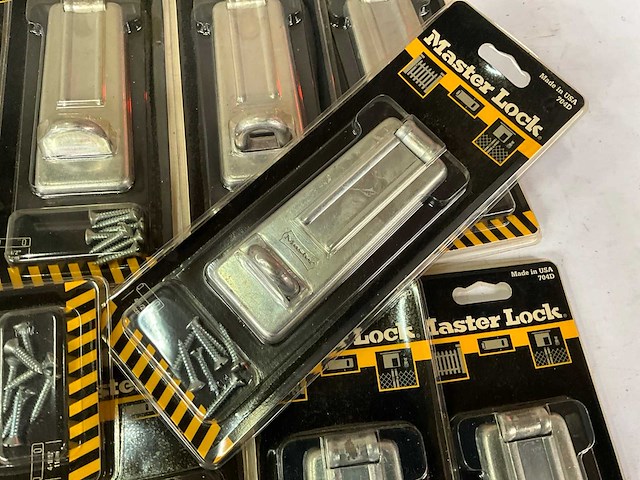Master lock overval met sluitoog 11cm (12x) - afbeelding 2 van  5