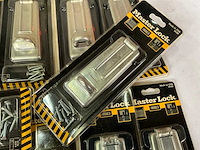 Master lock overval met sluitoog 11cm (12x) - afbeelding 2 van  5