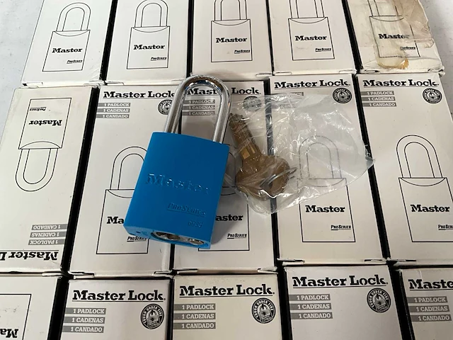 Master lock pro series hangslot blauw (18x) - afbeelding 2 van  3