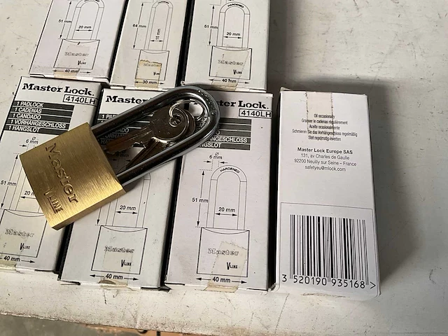 Master lock v line diverse hangsloten (7x) - afbeelding 3 van  3