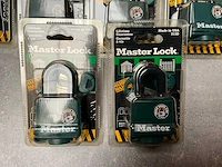 Master lock weersbestendig hangslot (12x) - afbeelding 2 van  4