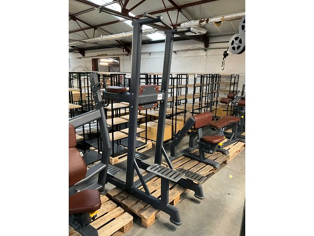 Master olympic military bench krachtstation - afbeelding 5 van  5