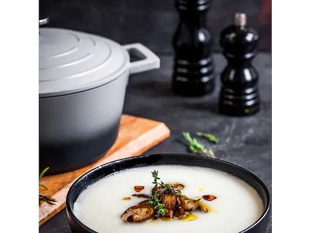 Masterclass gegoten aluminium ovenschaal 4l, grijs getint - afbeelding 3 van  6