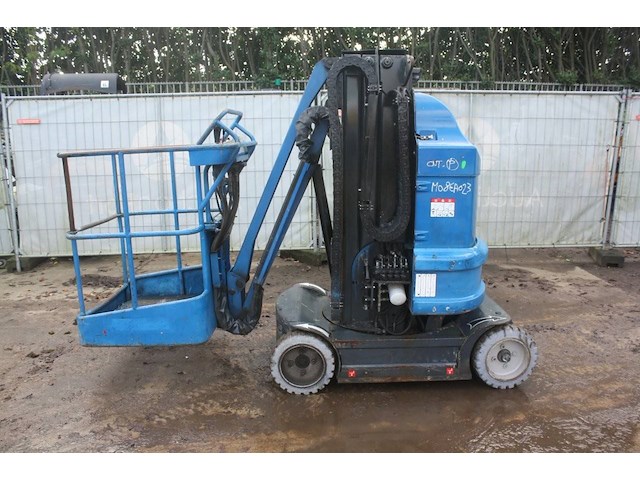 Masthoogwerker atn piaf 880r elektrisch 8.8m 2013 - afbeelding 1 van  1