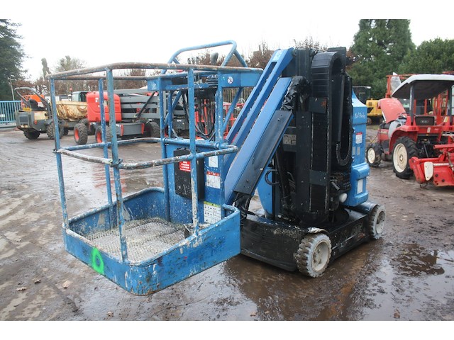 Masthoogwerker atn piaf 880r elektrisch 8.8m 2015 - afbeelding 1 van  1