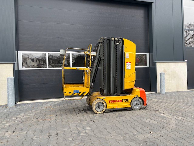 Masthoogwerker grove toucan 1100a elektrisch 11m 2001 - afbeelding 1 van  1