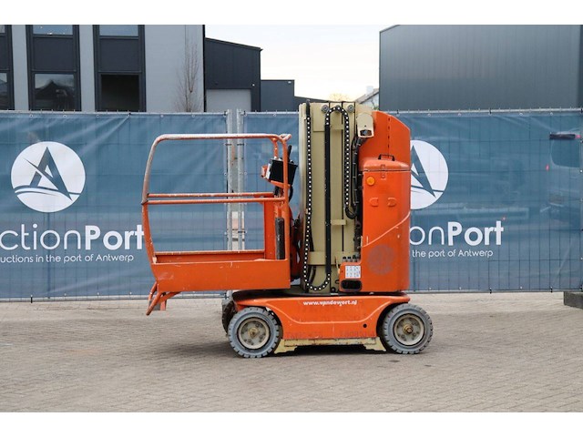 Masthoogwerker jlg toucan 800 a 8m elektrisch 2010 - afbeelding 1 van  1