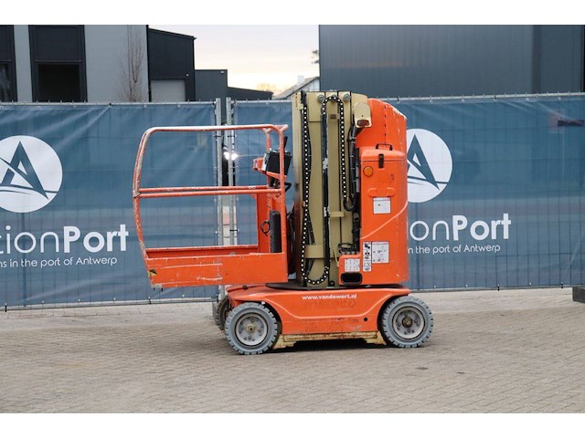 Masthoogwerker jlg toucan 800 a elektrisch 8m 2010 - afbeelding 1 van  1