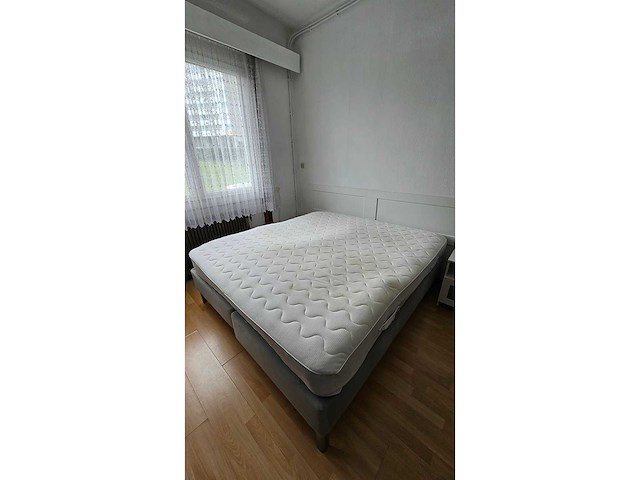 Matelas 180cm - afbeelding 1 van  6