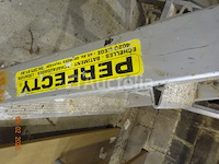 Materiaal - afbeelding 3 van  3