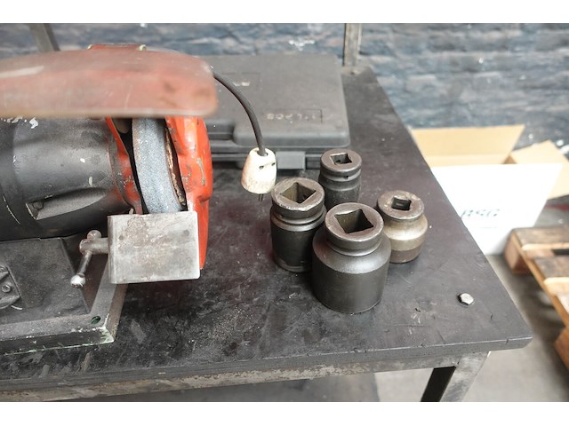 Materiaalbord & inhoud - afbeelding 4 van  9