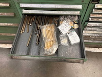 Materiaalkast met inhoud - afbeelding 3 van  6