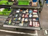 Materiaalkast met inhoud - afbeelding 3 van  8