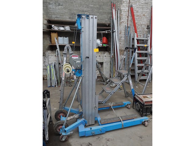Materiaallift - afbeelding 1 van  8