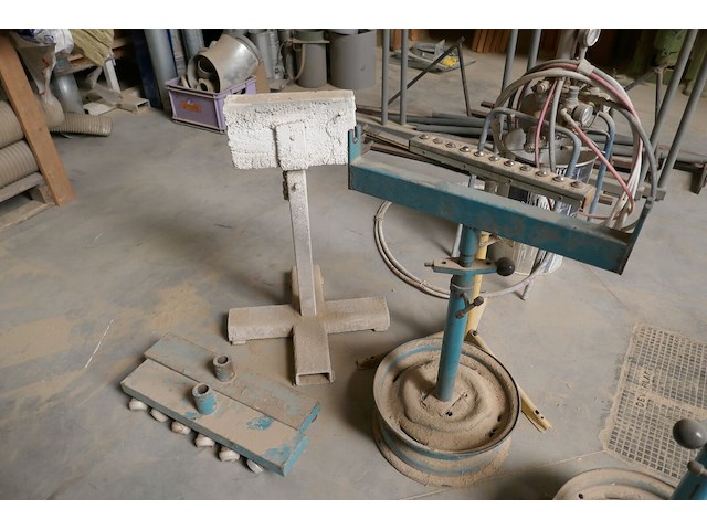 Materiaalsteunen en rolstandaard - afbeelding 2 van  4