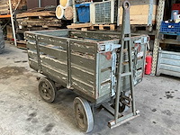 Materiaalwagen 4x4 overige legeruitrusting - afbeelding 1 van  8