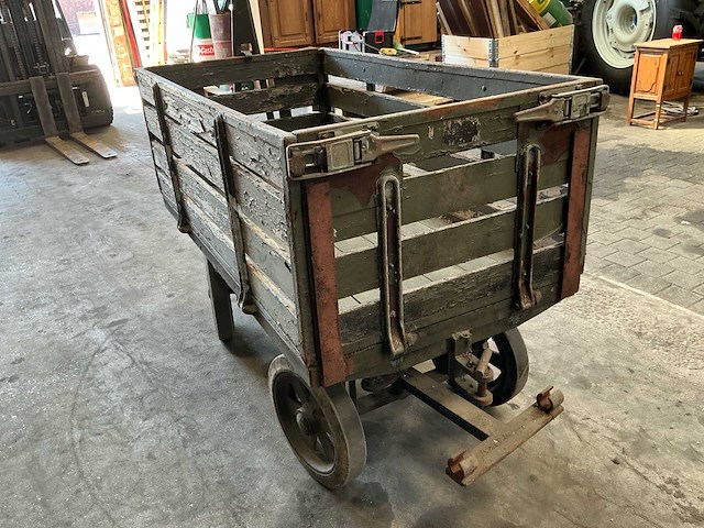 Materiaalwagen 4x4 overige legeruitrusting - afbeelding 4 van  8