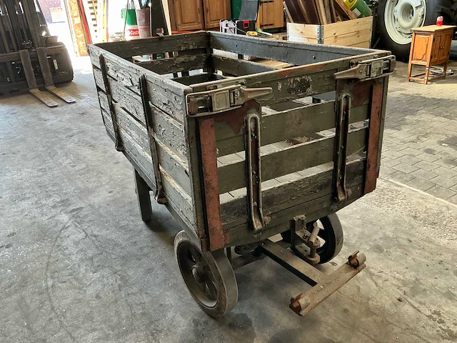 Materiaalwagen 4x4 overige legeruitrusting - afbeelding 4 van  8