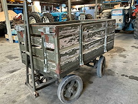 Materiaalwagen 4x4 overige legeruitrusting - afbeelding 2 van  3