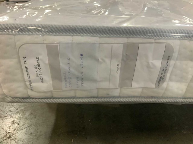 Matras - afbeelding 2 van  2