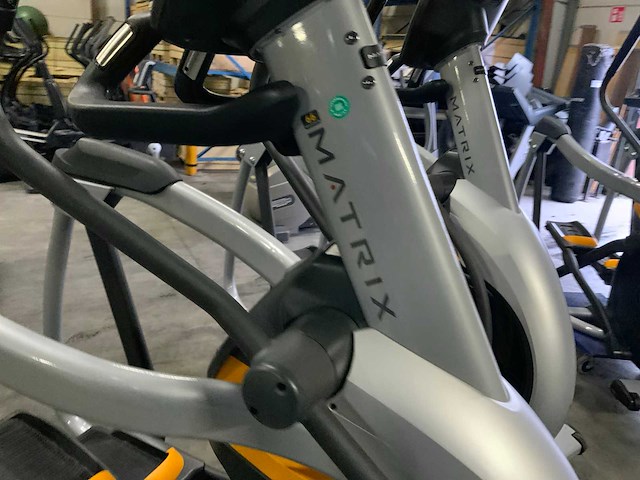 Matrix a7xe ascent trainer crosstrainer - afbeelding 5 van  5