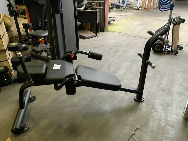 Matrix abominal bench krachtstation - afbeelding 1 van  5