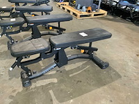 Matrix adjustable bench krachtstation - afbeelding 1 van  4