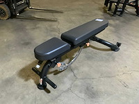 Matrix adjustable bench krachtstation - afbeelding 2 van  3