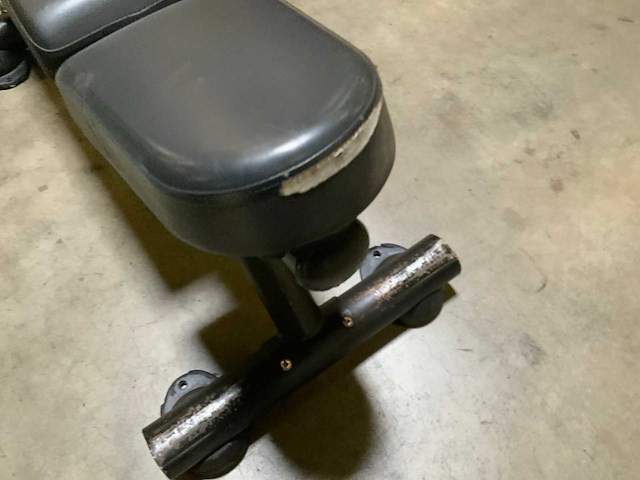 Matrix adjustable bench krachtstation - afbeelding 2 van  3