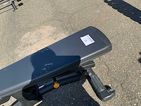 Matrix aura adjustable bench krachtstation - afbeelding 4 van  4