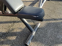 Matrix aura adjustable bench krachtstation