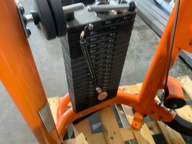 Matrix aura g3 abdominal crunch krachtstation - afbeelding 3 van  5