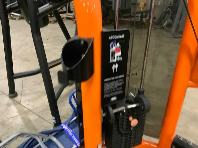 Matrix aura g3 abdominal krachtstation - afbeelding 1 van  6