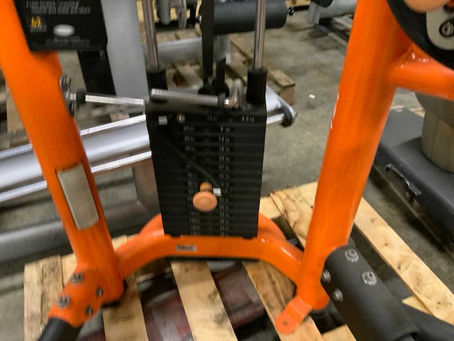 Matrix aura g3 abdominal krachtstation - afbeelding 3 van  6