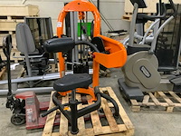 Matrix aura g3 abdominal krachtstation - afbeelding 1 van  4