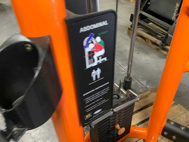 Matrix aura g3 abdominal krachtstation - afbeelding 3 van  5