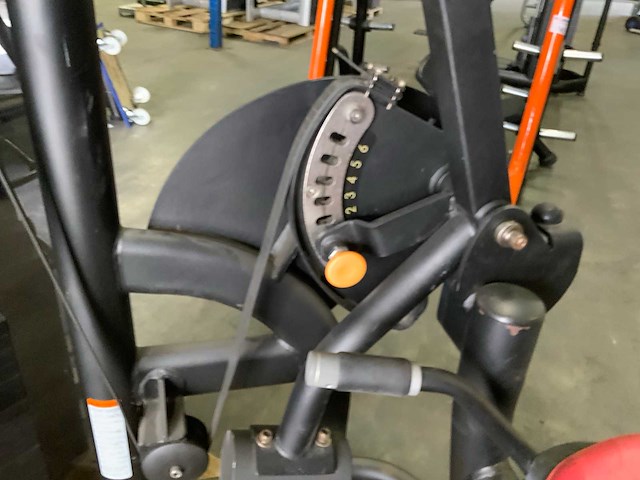 Matrix aura g3 back extension krachtstation - afbeelding 4 van  6