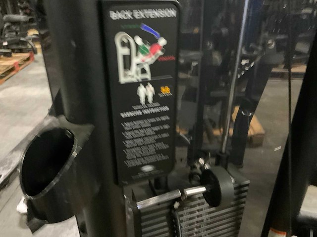 Matrix aura g3 back extension krachtstation - afbeelding 3 van  5