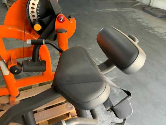 Matrix aura g3 back extension krachtstation - afbeelding 2 van  5