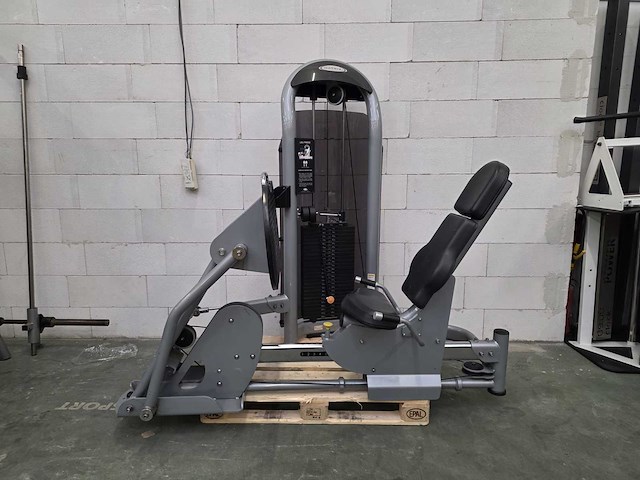 Matrix aura g3 leg press - afbeelding 1 van  3