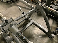 Matrix aura g3 lunge machine krachtstation - afbeelding 3 van  3