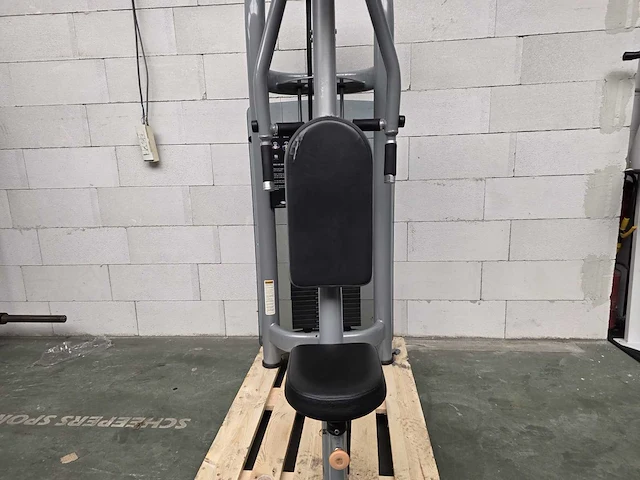 Matrix aura g3 pec fly rear delt - afbeelding 3 van  4