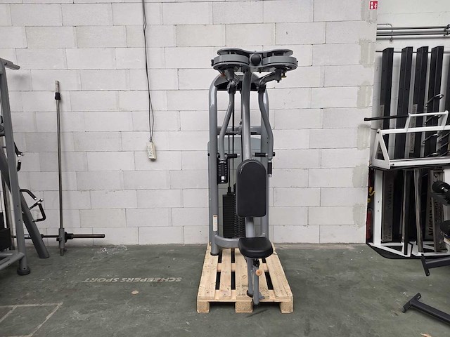 Matrix aura g3 pec fly rear delt - afbeelding 1 van  4